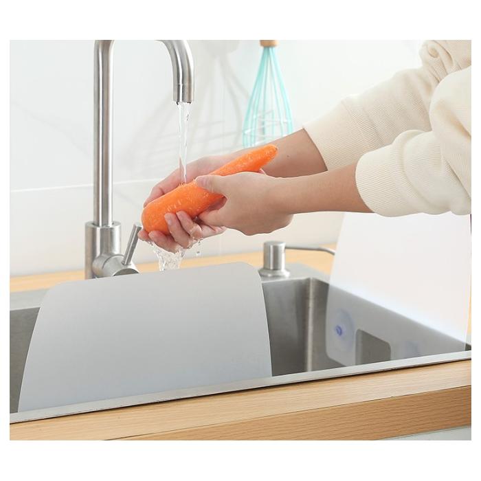 Lavabo ve Ocak Sıçrama Önleyici Vantuzlu Kalkan