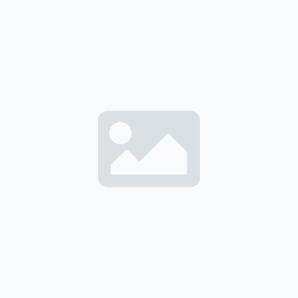 Işıklı Kar Püskürten Boynuzlu Kız ve Kedi Müzikli Cam Kar Küresi